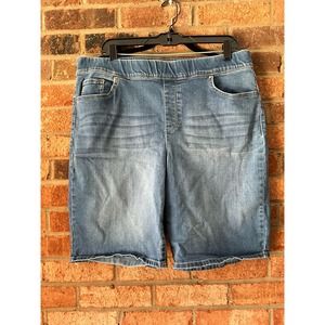 Croft & Borrows Pull On Bermuda Denim Stretch Shorts size 18